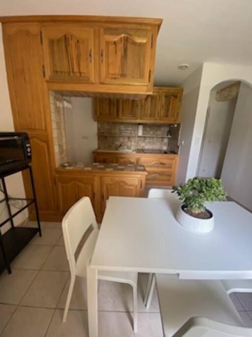 Ferienwohnung Le Provence Avec Piscine, Climatisation Et Parking Uzès Exterior foto
